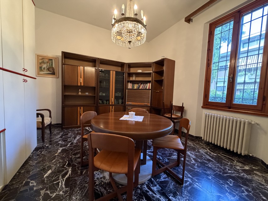 Via Carocci, Firenze, Firenze, 2 Stanze da Letto Stanze da Letto, 4 Stanze Stanze,1 BagnoBathrooms,Appartamento,Vendita,Via Carocci,1630