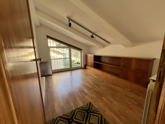 Via Trieste, Firenze, Firenze, 3 Stanze da Letto Stanze da Letto, 6 Stanze Stanze,2 BathroomsBathrooms,Appartamento,Affitto,Via Trieste,1635