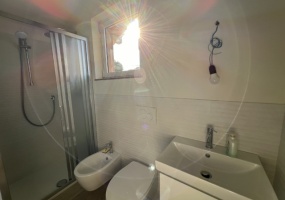Via Trieste, Firenze, Firenze, 3 Stanze da Letto Stanze da Letto, 6 Stanze Stanze,2 BathroomsBathrooms,Appartamento,Affitto,Via Trieste,1635