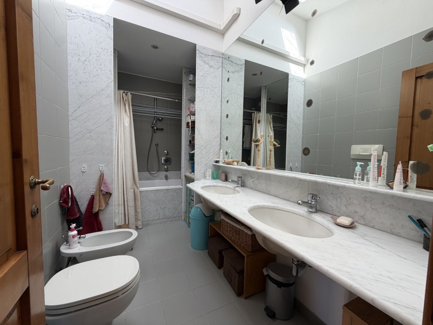 Via Di Careggi, Firenze, 0 , 5 Stanza Stanze,2 BagnoBathrooms,Rustico,Vendita,Via Di Careggi,1640